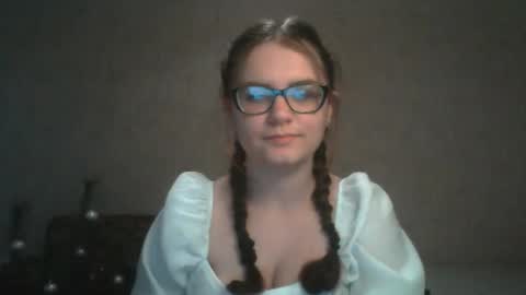 Milana online show from 02/04/25, 01:38
