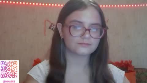 Milana online show from 11/08/25, 10:26