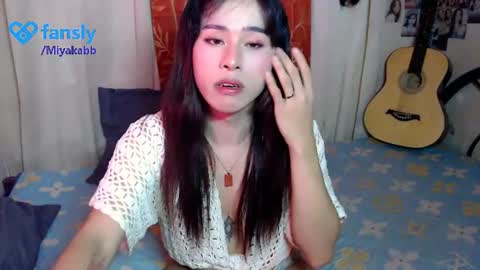 Miyakabebe online show from 06/11/26, 02:53
