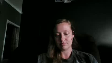 Snapshot of miztrezk chatting on 09/11/25, 06:52 miztrezk online show from 09/11/25, 06:52