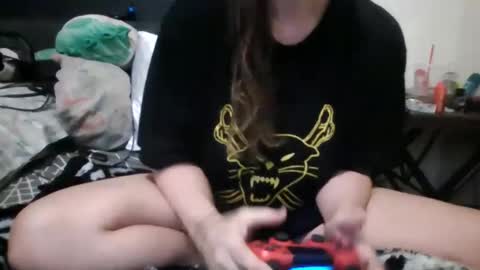 Snapshot of miztrezk chatting on 09/19/25, 01:07 miztrezk online show from 09/19/25, 01:07