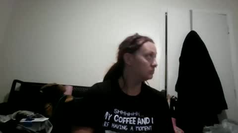 Snapshot of miztrezk chatting on 06/09/26, 02:12 miztrezk online show from 06/09/26, 02:12