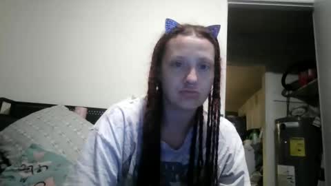 Snapshot of miztrezk chatting on 06/11/26, 04:43 miztrezk online show from 06/11/26, 04:43