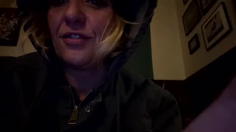 Snapshot of mizzstorm13 chatting on 02/04/26, 02:17 Mizz Storm online show from 02/04/26, 02:17