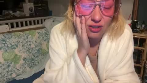 Snapshot of mizzstorm13 chatting on 02/26/26, 08:13 Mizz Storm online show from 02/26/26, 08:13