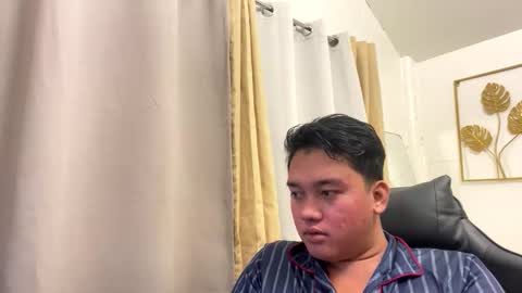 Michole Jay online show from 12/21/25, 08:16