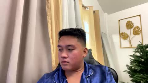 Michole Jay online show from 12/23/25, 01:14