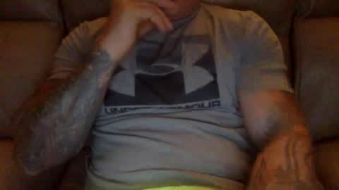 Snapshot of mjg175 chatting on 12/14/24, 11:39 SexyRed online show from 12/14/24, 11:39