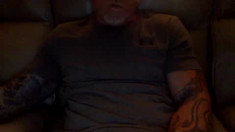 Snapshot of mjg175 chatting on 01/31/25, 11:56 SexyRed online show from 01/31/25, 11:56