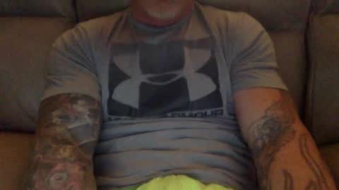 Snapshot of mjg175 chatting on 02/01/25, 10:02 SexyRed online show from 02/01/25, 10:02