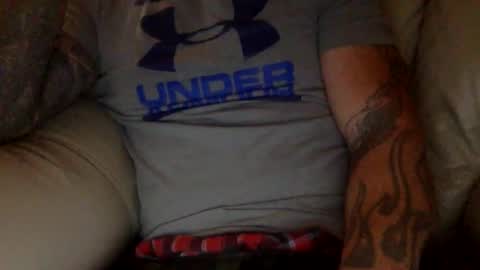 Snapshot of mjg175 chatting on 09/22/25, 07:49 SexyRed online show from 09/22/25, 07:49