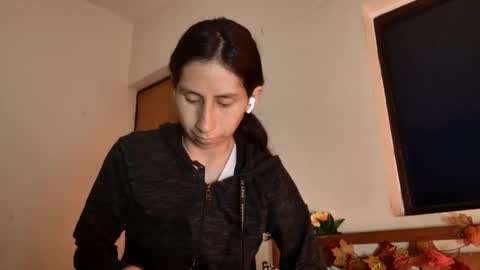 MoonLipson online show from 09/22/25, 04:58