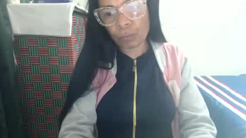 kelly online show from 03/09/25, 06:32