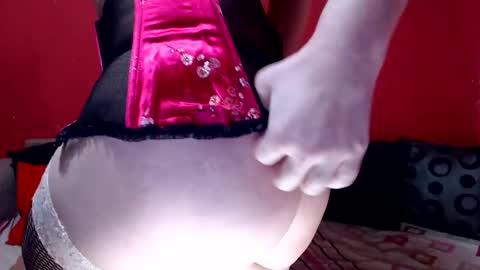 Mmmmis Anais online show from 04/05/26, 11:18