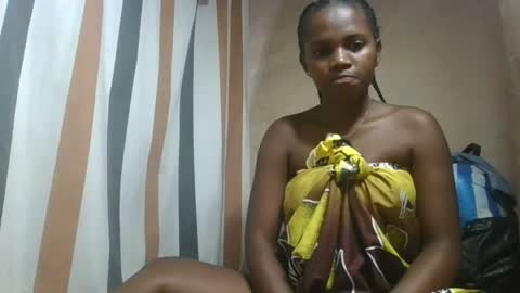 mmmmfelicinee online show from 03/21/26, 12:21