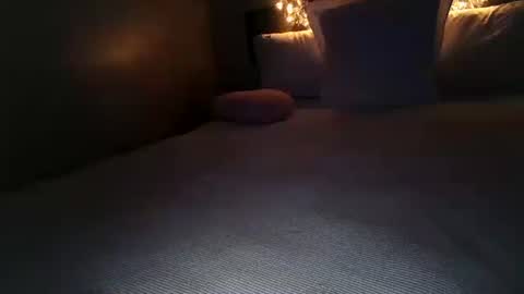 Angel online show from 02/09/26, 06:39