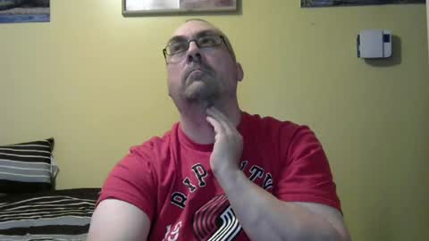 Snapshot of mmr4545 chatting on 06/16/26, 03:42 mark online show from 06/16/26, 03:42