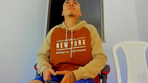 Snapshot of mnell28 chatting on 03/02/26, 02:36 mnell28 online show from 03/02/26, 02:36