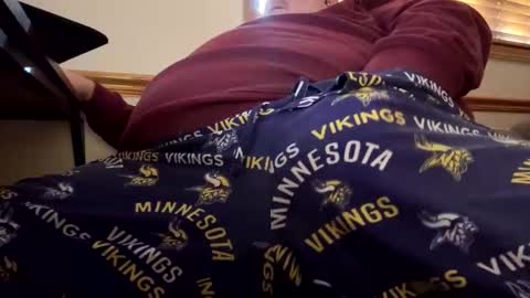 mnguy19726969 online show from 11/12/25, 04:07