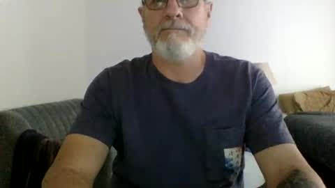 Snapshot of moamale chatting on 03/17/26, 02:27 moamale online show from 03/17/26, 02:27