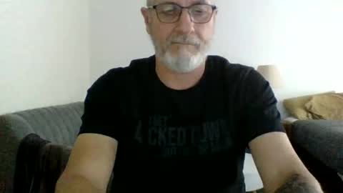 Snapshot of moamale chatting on 03/18/26, 02:26 moamale online show from 03/18/26, 02:26