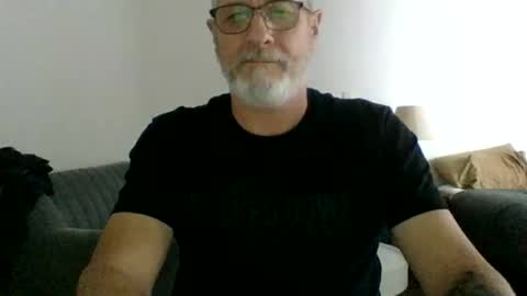 Snapshot of moamale chatting on 03/20/26, 03:11 moamale online show from 03/20/26, 03:11