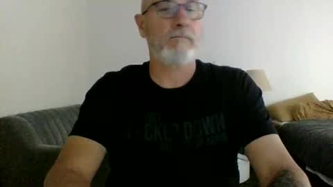 Snapshot of moamale chatting on 03/24/26, 04:06 moamale online show from 03/24/26, 04:06