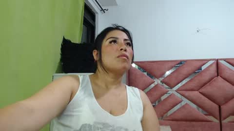 Snapshot of moan_sex1 chatting on 06/01/26, 03:52 Catalina online show from 06/01/26, 03:52