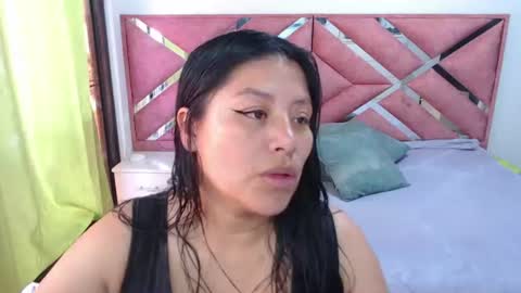 Snapshot of moan_sex1 chatting on 06/15/26, 08:44 Catalina online show from 06/15/26, 08:44