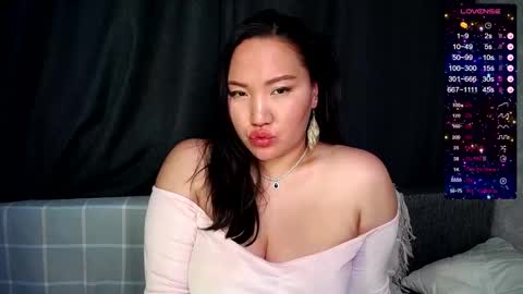 Snapshot of moanakoa chatting on 12/17/24, 05:47 moanakoa online show from 12/17/24, 05:47