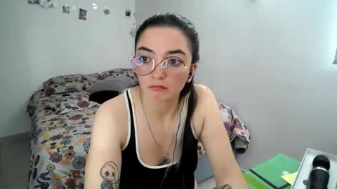 Sam online show from 11/19/25, 04:18