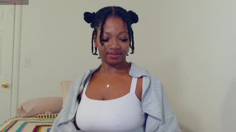 Mocha  BDAY JAN 13  online show from 04/14/26, 02:17