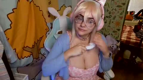 The Mochi Rainbow Variety Show online show from 01/15/25, 08:37