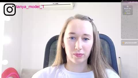 Snapshot of model_10 chatting on 11/24/25, 11:48 Tatiana online show from 11/24/25, 11:48