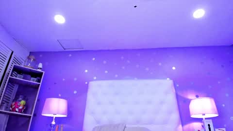 Sophia  online show from 02/07/25, 06:56