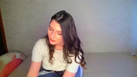 Snapshot of modestlily chatting on 02/10/26, 09:24 modestlily online show from 02/10/26, 09:24