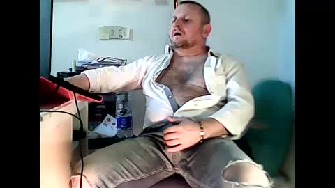 modesto1969 online show from 12/29/24, 01:28