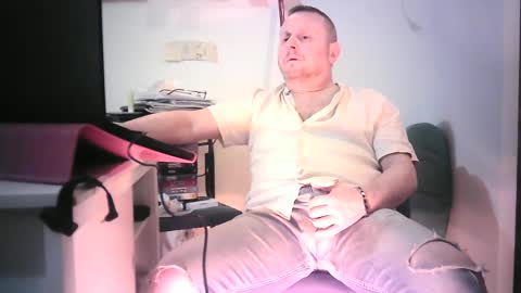 modesto1969 online show from 01/27/25, 05:04