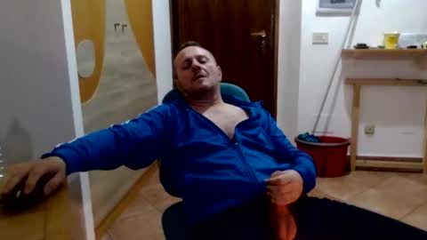 modesto1969 online show from 11/09/25, 11:03