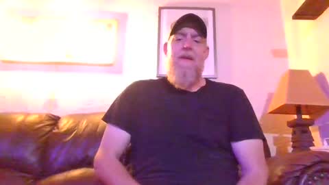 Snapshot of moeblick chatting on 11/01/25, 11:45 moeblick online show from 11/01/25, 11:45