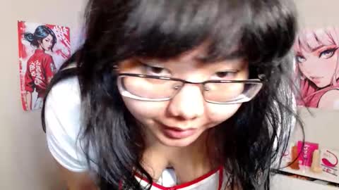 Molly online show from 11/20/25, 04:45