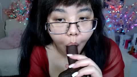 Molly online show from 04/06/26, 03:48