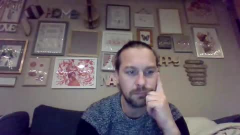 Julien online show from 01/06/25, 11:31