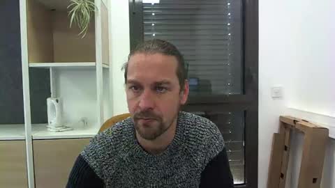 Julien online show from 01/21/25, 12:29