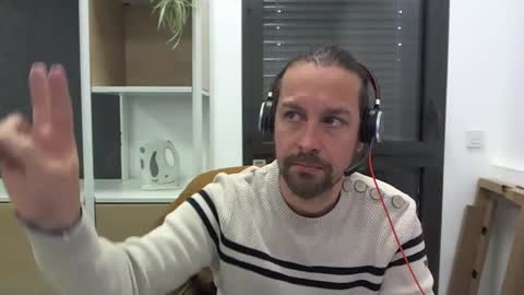 Julien online show from 01/31/25, 03:55