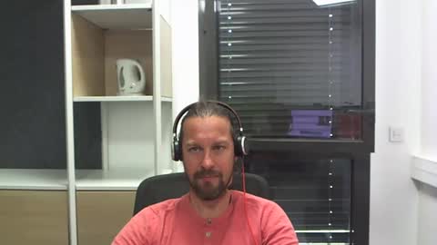 Julien online show from 04/27/26, 02:48