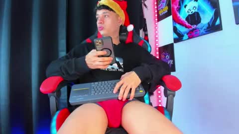 moises_23cm online show from 12/15/24, 08:25