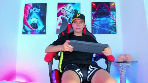 moises_23cm online show from 09/28/25, 02:17