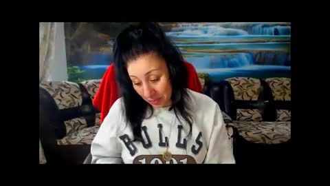 Snapshot of moistmady chatting on 02/23/26, 12:35 moistmady online show from 02/23/26, 12:35