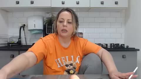 erika online show from 02/03/25, 12:57